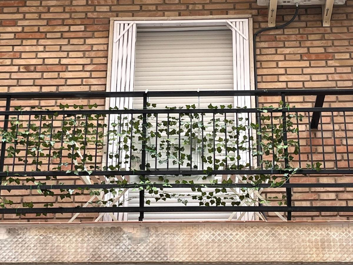 Precioso Apartamento Con Patio Гранада Экстерьер фото